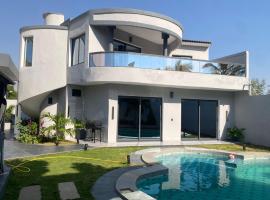 Villa Amani, hotel a Somone