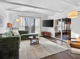 Riverfront Home with Tranquil Views in Schaghticoke