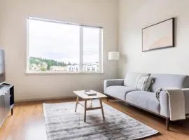 Blueground Downtown jacuzzi nr Lake Sammamish SEA-998