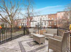 Luxury 3BE 3BA Duplex in Brooklyn just Few Minutes to NYC, hotel i Brooklyn
