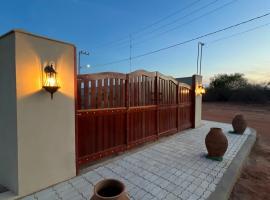 Bangalô - Recanto das Andorinhas, hotel i Coronel José Dias