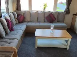 Lyon's Robin Hood Rhyl 8 Berth Caravan