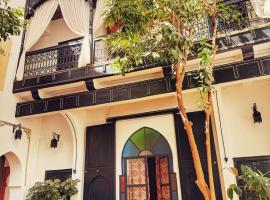 Riad ABBASSIA Marrakech Premiere - Authentic Medina Experience