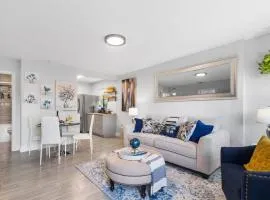 Luxury Chic Style Home near DowntownAirport