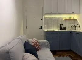 Apê reformado com Wi-Fi | 8 minutos da esplanada