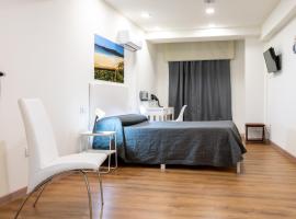 Innmare Fortuna Hotel Dos Estrellas, hotel i Marín