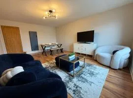 Modern Town Centre Apartment