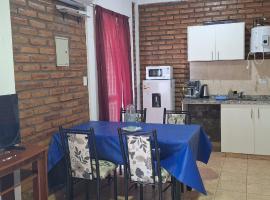 Nuevo departamento Milena 3, hotel a Rivadavia