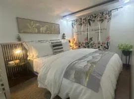 MisyEdz Homes Clark Dau Good for 2 Loft