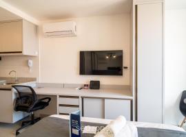 Estúdio em edf. c/ Piscina a 280 m do Mar UGR0404A、Tambaúのホテル