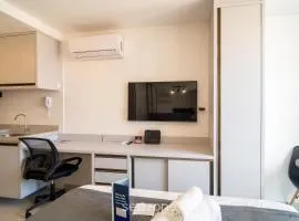 Estúdio em edf. c/ Piscina a 280 m do Mar UGR0404A