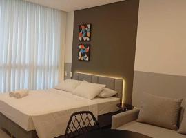 Estúdios em Condo. c/ Piscina a 150m da Praia em Jurerê - PTE, готель у місті Флоріанополіс