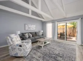 Queens Grant Unit 751