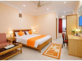 HOTEL !Kashi Heaven BHU! Best Location Near Shree Kashi Vishwanath Temple - Providing Fully Air Conditioned Rooms, hôtel à Varanasi