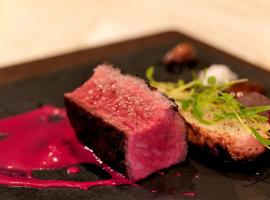 THE BLESS Awaji, hotel en Sumoto