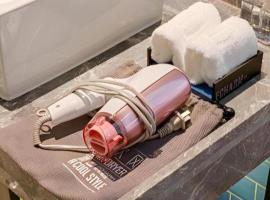 Echarm Hotel Foshan West Station Shishan Luocun, Hotel in Luocun