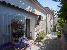 迎宾公寓，位于斯普利特的酒店