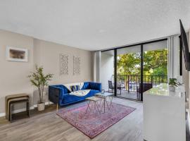Stylish 2BR in North Miami with Free Parking, hotell i North Miami