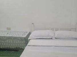 Jalajala में, होटल Poroy Pogi Coconut farm Private pool resort