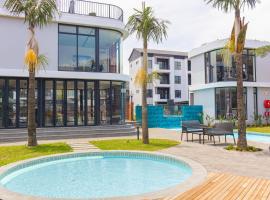 Ballito Life Luxury Apartments by Drop-Inn, Hotel in Ballito