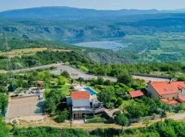 Villa Piplica-Makarska by Villas Guide