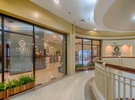 Hom Hostel & Cooking Club