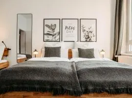 StaySimplyHaven - Modernes City-Apartment, King-Size Bett, 55'' Smart-TV, Self Check-In