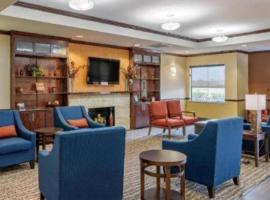 Comfort Inn & Suites Navasota, hotel in Navasota