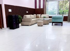 Mango People Farm, hotel in Gurgaon