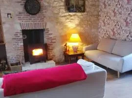 Gite Le Berry, Riverside property in Belabre