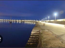 Two bed Seaside retreat, hotel en Dublín