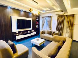 Theodara Apartment, khách sạn ở Mama