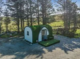 Faltban Highland Cabin in Oldshoremore