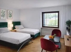 Urban Nest Prime 3BR with Spacious Hall & Kitchen apartment