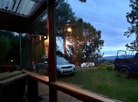 Atwood Chalet، فندق في كونور