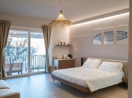 Life House B&B, hotel in Follonica