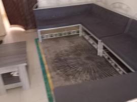 Hôtel la Rèsidence de la mairie de Mèckhe, hotel a Ngalope