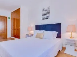 Colina Beach Holidays, 2 bdr Apartment Quarteira