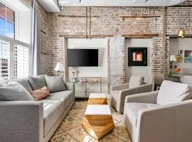 Condo on King Street - Rooftop & Terrace