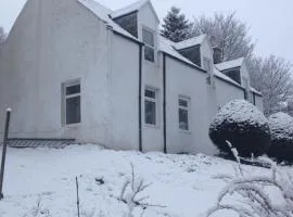 Charming cottage close to the Cairngorms