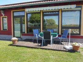 Holiday Home am See by Interhome, Hotel in Radewege