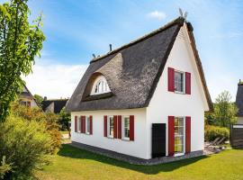 Holiday Home Urlaub am Meer im Reethaus Fabius by Interhome, hotel en Beckerwitz
