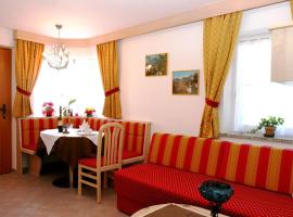 Apartment Cesa Vedla DOLOMITES by Interhome, hotel i Bulla