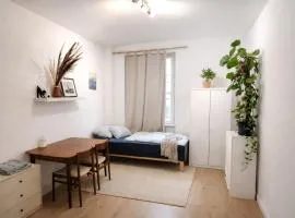 Central Kelkheim apartment near station