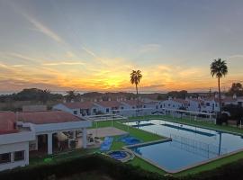 Casa NURA, hotel i Son Bou