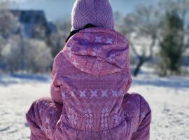 To Tu, hotel in Czarna Góra