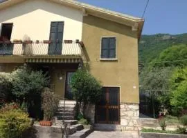 Holiday Home in Salò mit Grill- Terrasse und Garten by Interhome