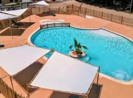 Holiday Home Hübsches Tiny Cottage mit Waldblick im Feriendorf by Interhome