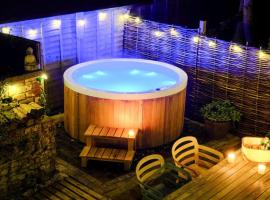 3 Bed in Wotton-under-Edge oc-l33488, hotel in Wotton under Edge