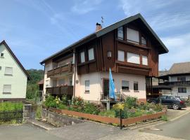 Apartment Freistehendes Ferienhaus mit Südbalkon by Interhome, hotel di Marktrodach